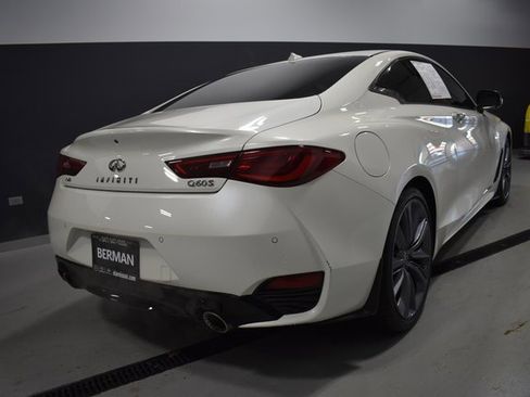 Used 2022 INFINITI Q60 Red Sport 400 w/ Proactive Package image 8