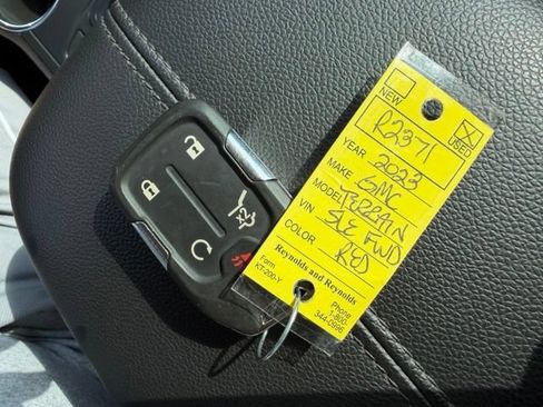 Used 2023 GMC Terrain SLE w/ Driver Convenience Package FWD image 52