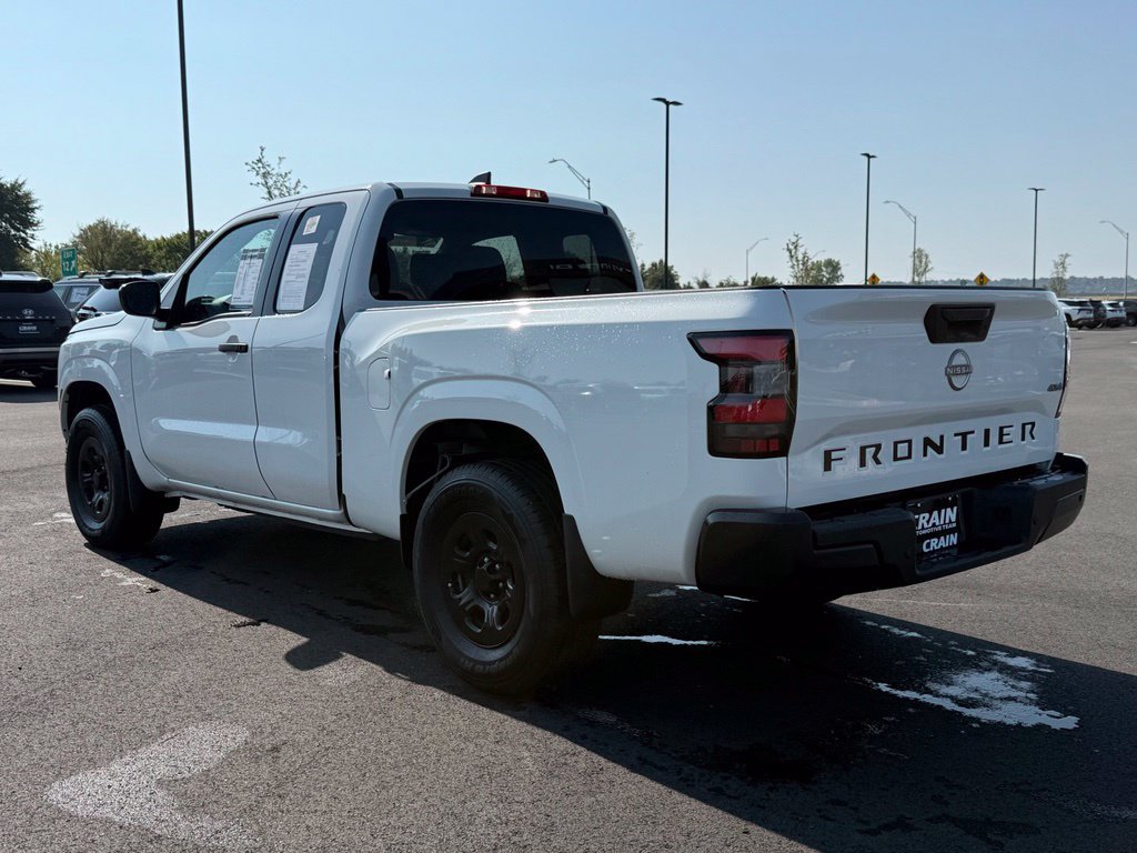 Used 2025 Nissan Frontier S w/ S Utility Package AWD/4WD image 8