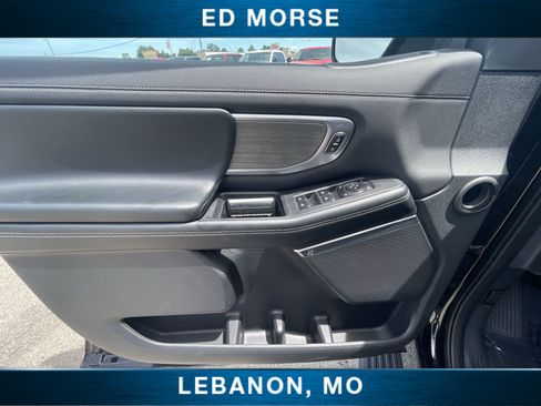 Used 2025 Ford Expedition Max Platinum AWD/4WD image 22