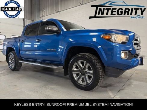 Used 2018 Toyota Tacoma Limited image 1