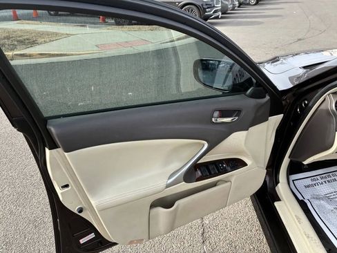 Used 2013 Lexus IS 250 AWD w/ Premium Pkg image 41