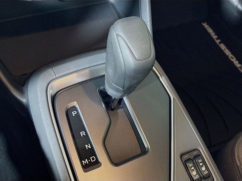 Certified 2025 Subaru Crosstrek 2.0i Premium image 18
