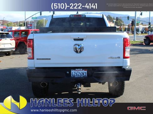 Used 2022 RAM 1500 4x4 Crew Cab image 8
