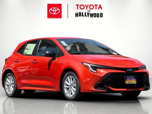 New 2026 Toyota Corolla SE FWD image 2