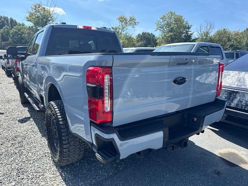 Used 2025 Ford F250 Lariat w/ Lariat Ultimate Package AWD/4WD image 5