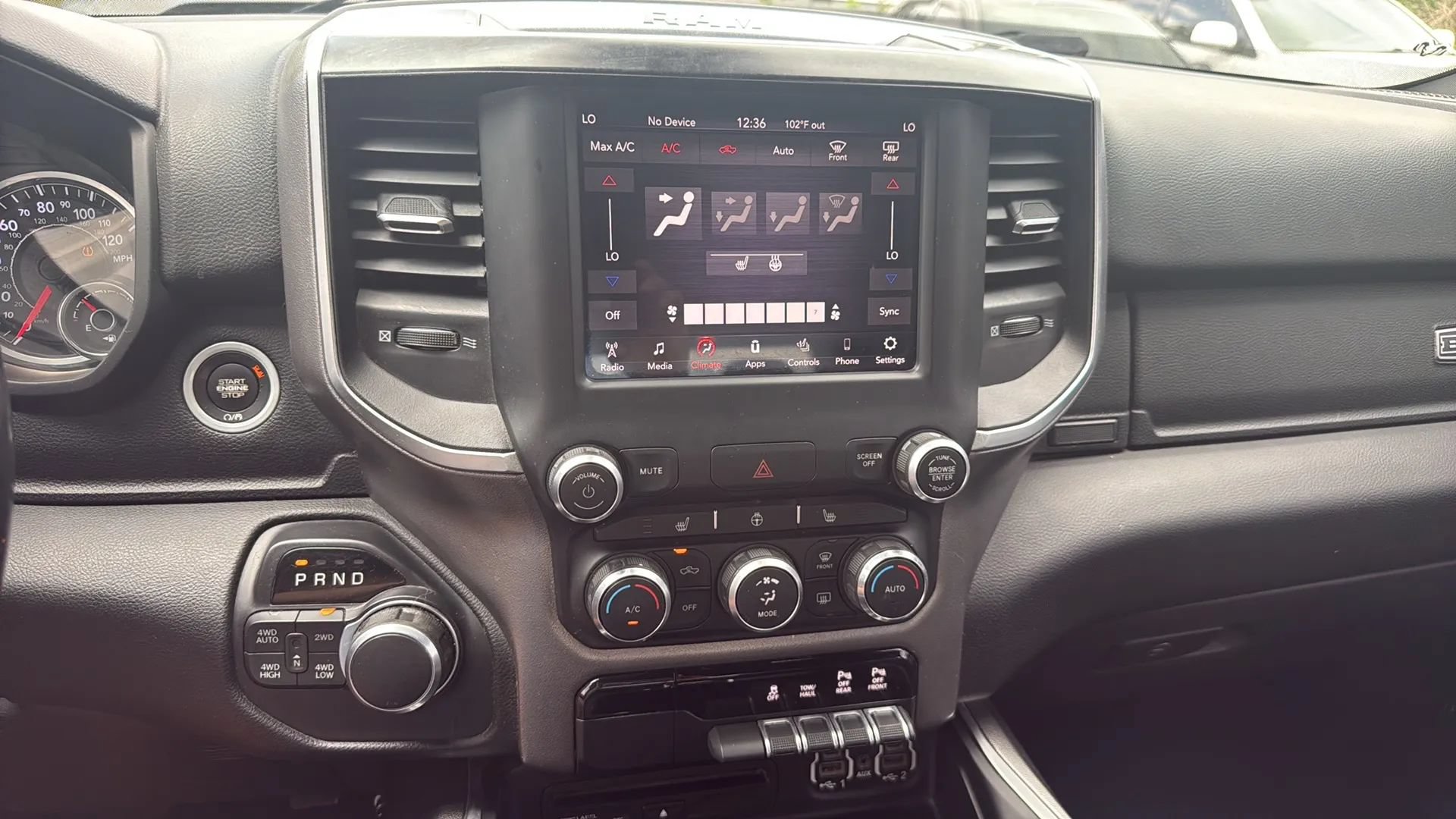 Used 2019 RAM 1500 Big Horn AWD/4WD image 13