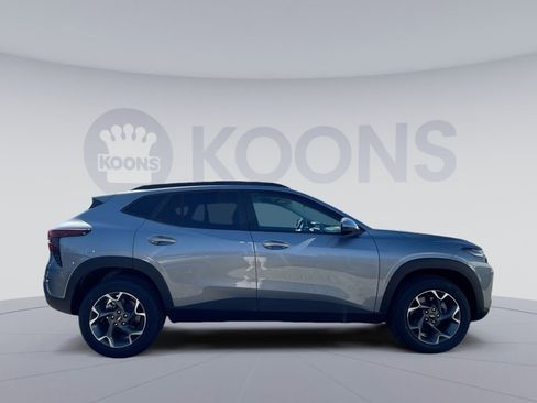 New 2026 Chevrolet Trax LT w/ Driver Confidence Package image 8