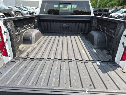 Used 2023 Chevrolet Silverado 1500 LTZ AWD/4WD image 23