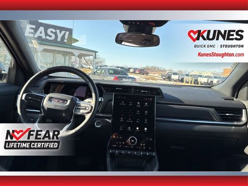 Used 2025 GMC Terrain Elevation image 40