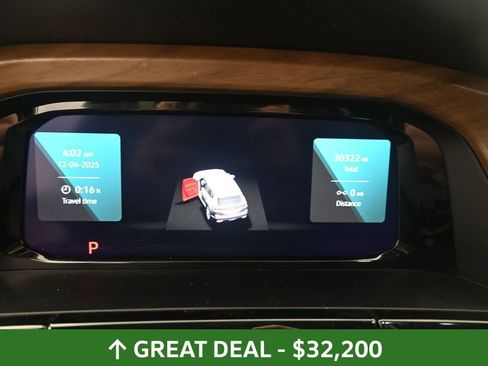 Used 2025 Volkswagen Atlas SE image 24