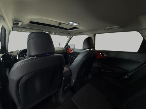 Used 2023 Kia Soul GT-Line FWD image 26