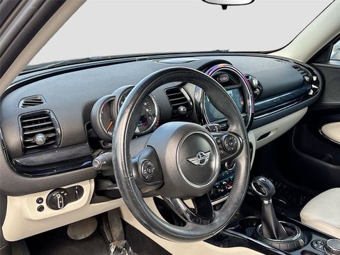 Used 2016 MINI Cooper Clubman S image 9
