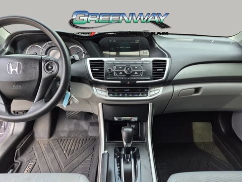 Used 2015 Honda Accord LX image 11