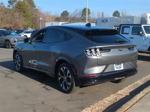 Used 2023 Ford Mustang Mach-E Premium image 11