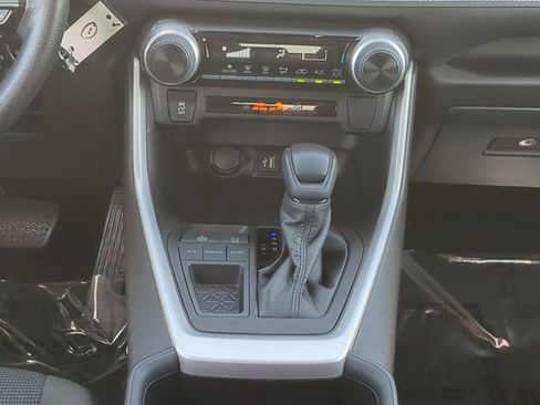 Certified 2023 Toyota RAV4 LE FWD image 19
