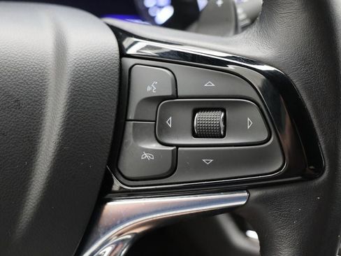 Used 2024 Buick Enclave Premium image 22