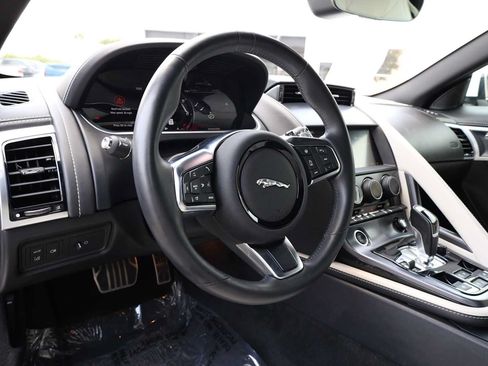Used 2021 Jaguar F-TYPE Convertible RWD image 17
