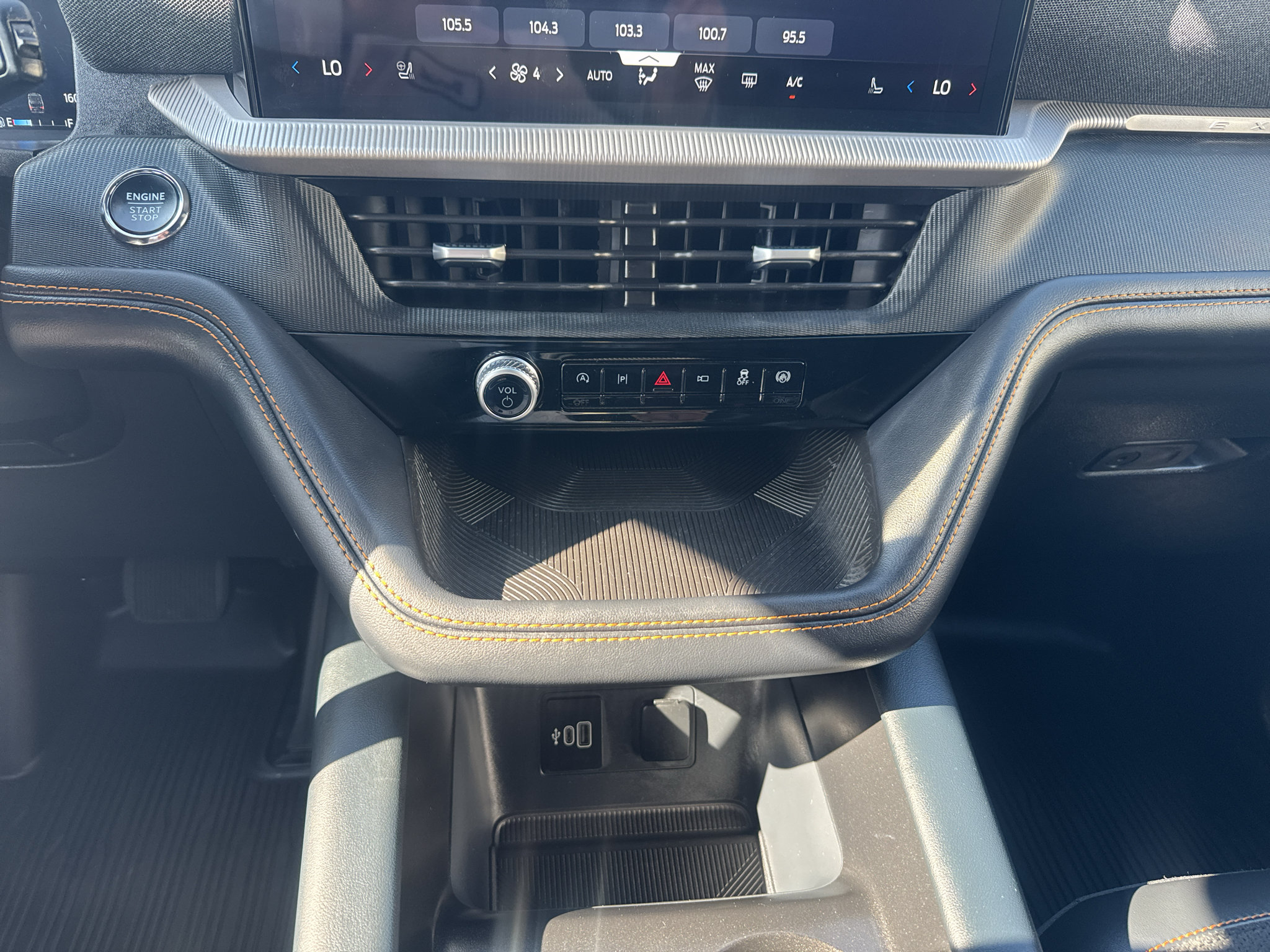 Used 2026 Ford Explorer Tremor w/ Tremor Ultimate Package AWD/4WD image 14