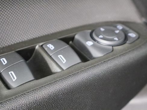 Used 2022 Chevrolet Equinox RS image 22