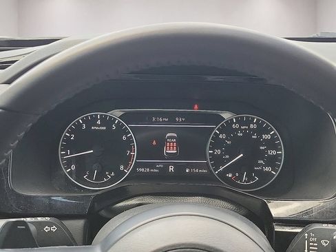 Used 2024 Nissan Pathfinder SV AWD/4WD image 19