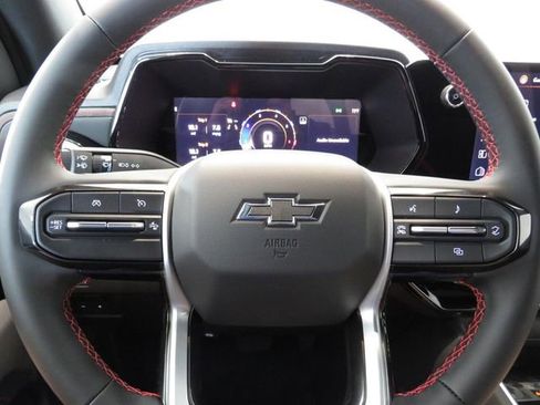 Certified 2024 Chevrolet Colorado Z71 w/ Z71 Convenience Package 2 image 15