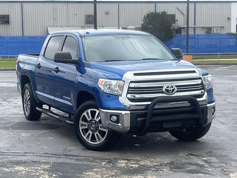 Used 2016 Toyota Tundra SR5 w/ SR5 Upgrade Package RWD image 3