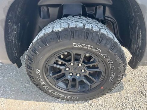 Used 2025 RAM 1500 Rebel w/ Rebel Level 1 Equipment Group AWD/4WD image 18