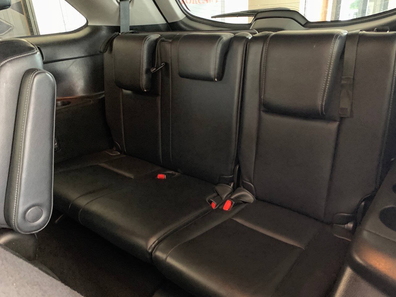 Used 2017 Toyota Highlander SE AWD/4WD image 11