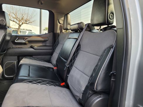 Used 2024 Chevrolet Silverado 1500 RST w/ Z71 Off-Road Package image 12