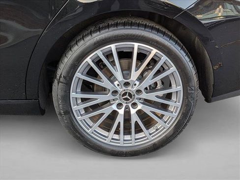 Certified 2025 Mercedes-Benz CLA 250 image 24