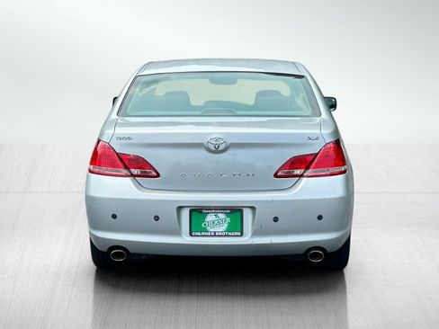 Used 2007 Toyota Avalon XLS FWD image 5