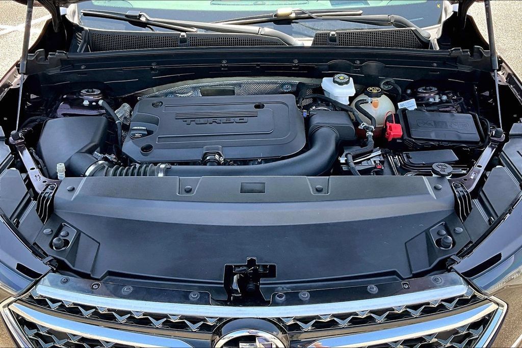 Used 2023 Buick Envision Avenir FWD image 31