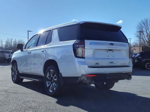 Used 2021 Chevrolet Tahoe Premier w/ Premium Package image 3