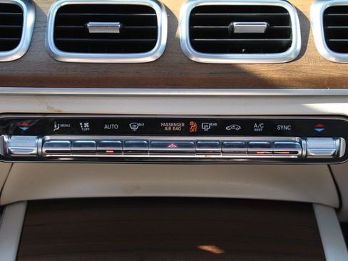 Certified 2023 Mercedes-Benz GLS 450 4MATIC image 25