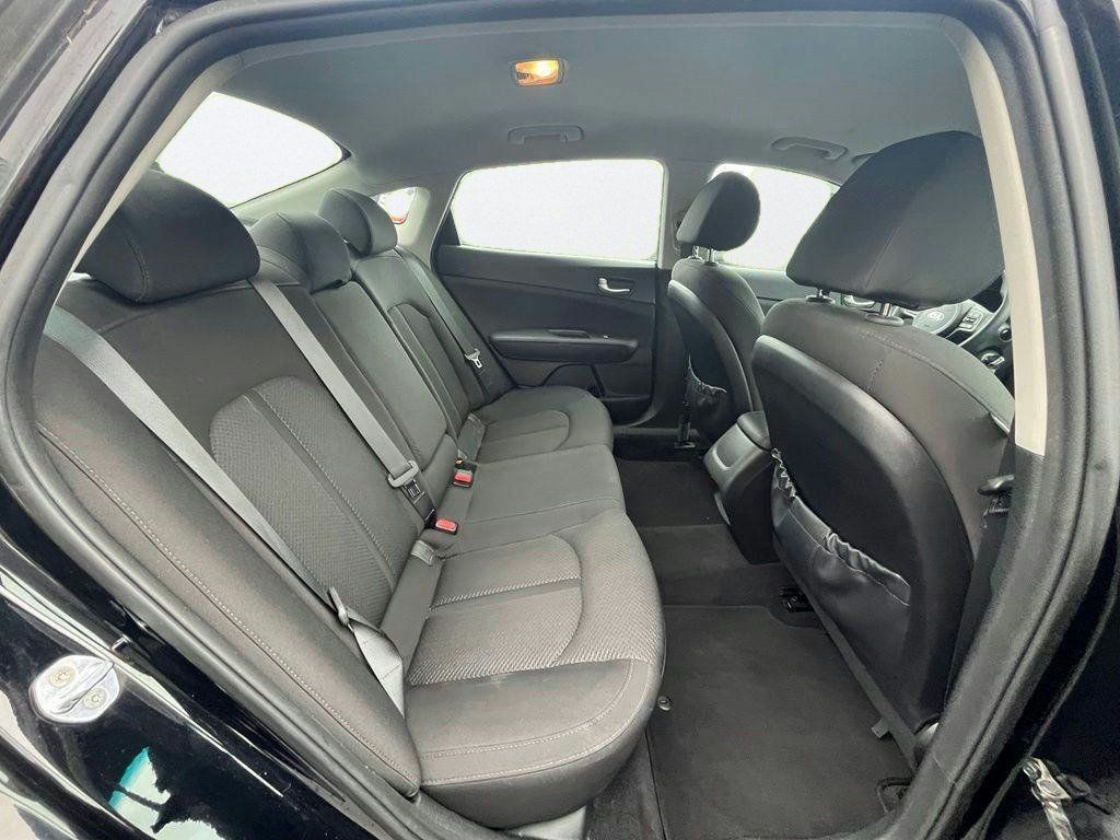 Used 2017 Kia Optima LX FWD image 26