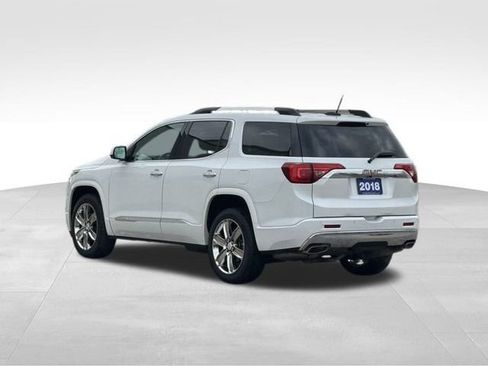 Used 2018 GMC Acadia Denali image 7