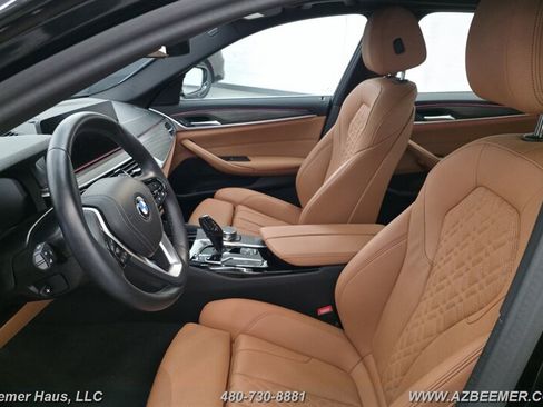 Used 2023 BMW 530i w/ Convenience Package RWD image 19