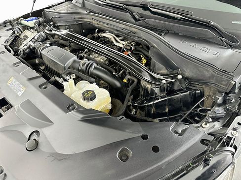Used 2024 Lincoln Aviator AWD w/ Premium Package image 32