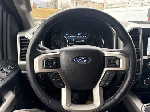 Certified 2019 Ford F150 Lariat w/ Trailer Tow Package image 22