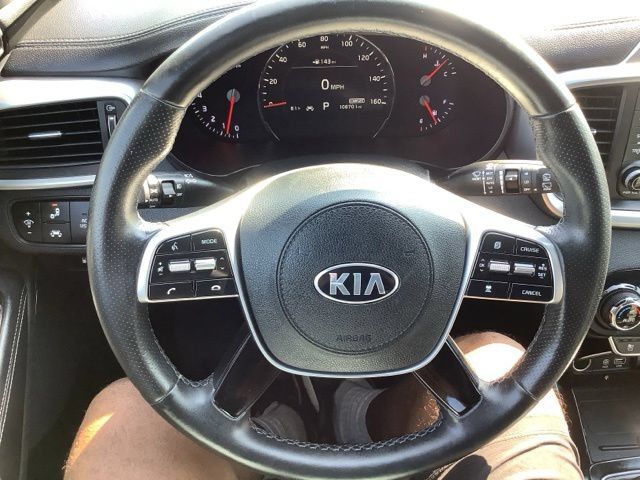 Used 2019 Kia Sorento SX FWD image 23