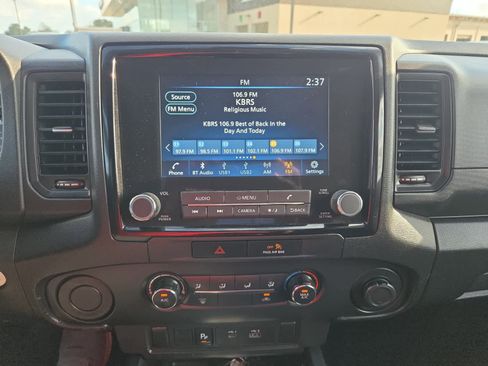 Used 2022 Nissan Frontier S w/ Technology Package image 16