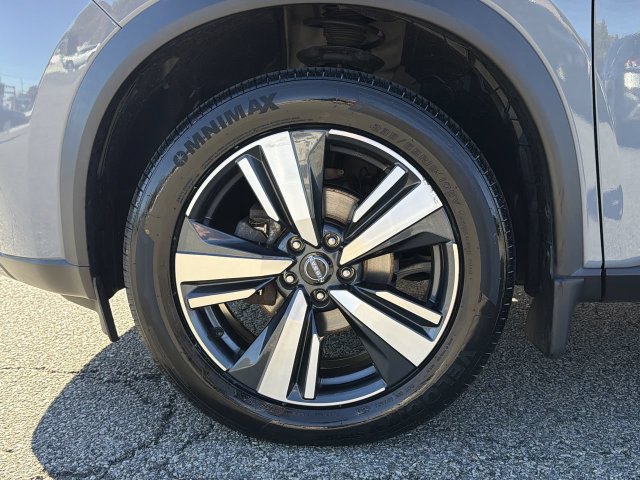 Certified 2023 Nissan Rogue SL AWD/4WD image 10