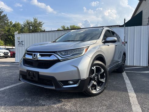 Used 2018 Honda CR-V Touring image 1