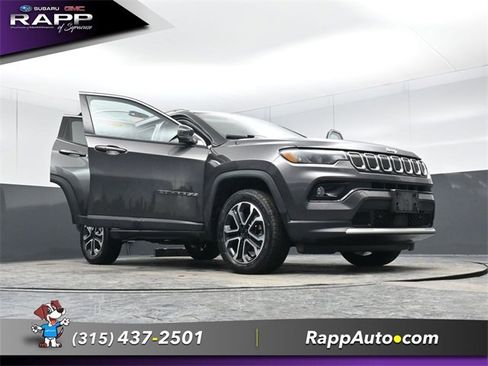 Used 2022 Jeep Compass Limited image 26