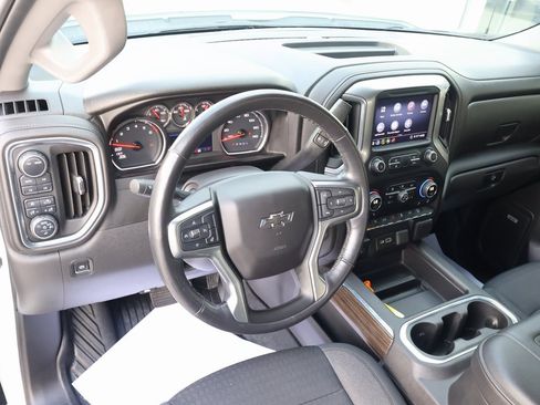 Used 2020 Chevrolet Silverado 1500 LT Trail Boss image 24