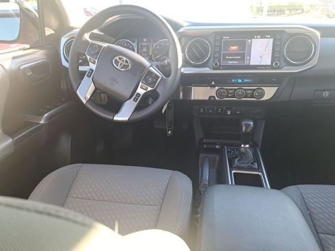 Used 2022 Toyota Tacoma SR5 image 16