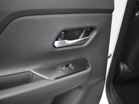 New 2026 Nissan Kicks SR w/ SR Premium Package image 15