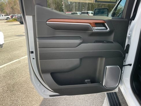 Used 2023 GMC Sierra 1500 Denali w/ Denali Reserve Package image 19