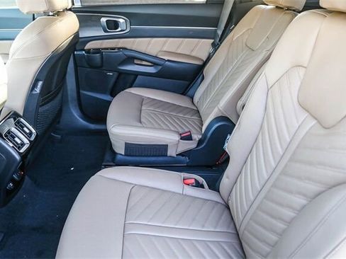 New 2026 Kia Sorento SX Prestige w/ Olive Brown Leather Package image 16
